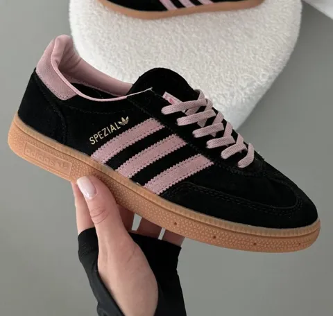 Adidas spezial