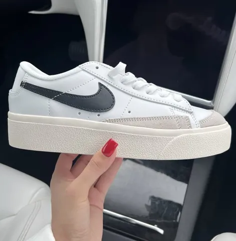 Blazer Low White Black(Висока підошва)