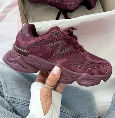 New Balance 9060