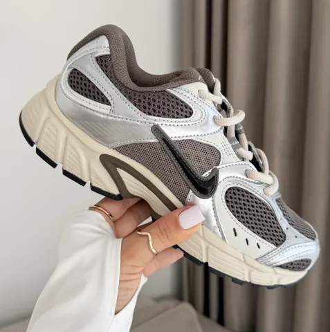 Nike Zoom V5