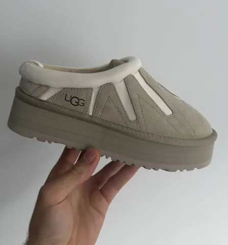 Ugg Tasman