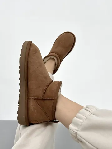 UGG Ultra Mini Camel Premium