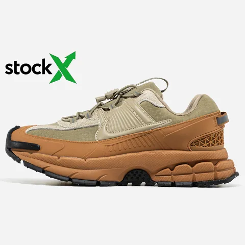 2369 Nike Air Zoom Vomero Roam
