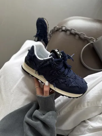 NEW BALANCE 574 x MIU MIU | BLUE JEANS (1)